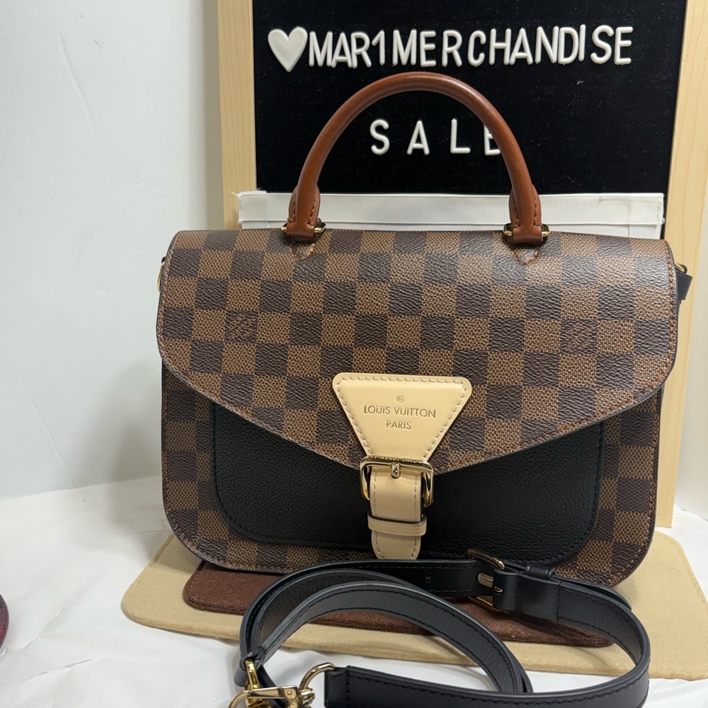 Louis Vuitton Beaumarchais Handbag/ Crossbody Bag in Damier Ebene/ Black leather